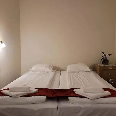 Nova Hostel 게스트하우스 *